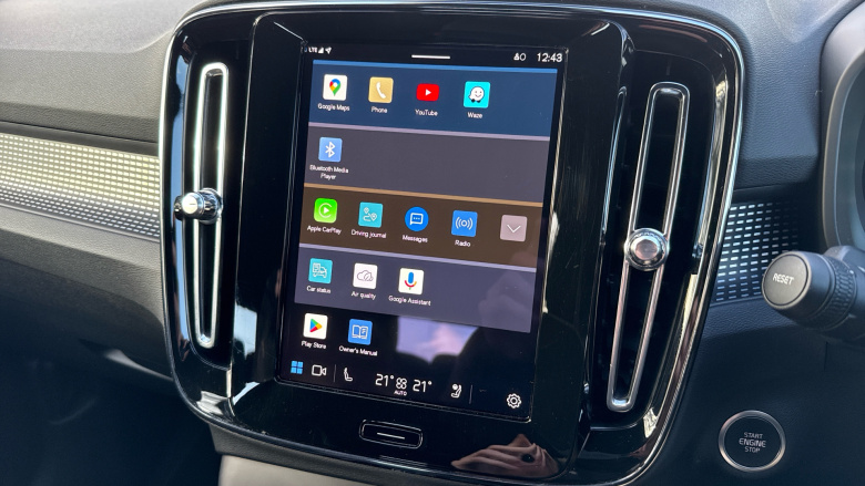 Volvo XC40 2.0 B3P Plus Dark 5dr Auto Petrol Estate